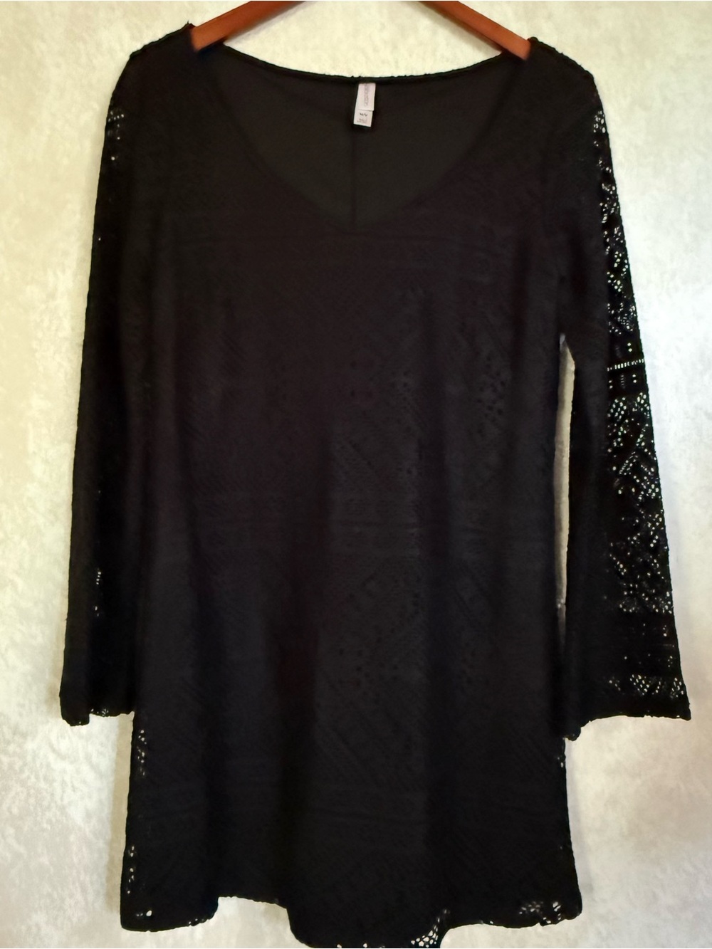 Xhilaration Women's Black Lace Long Sleeve Dress Short V-Neck size M